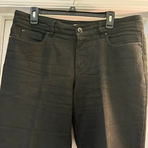 Madison Black Jeans With Bedazzled Pockets And Front Waist Line - Picture 2 of 9